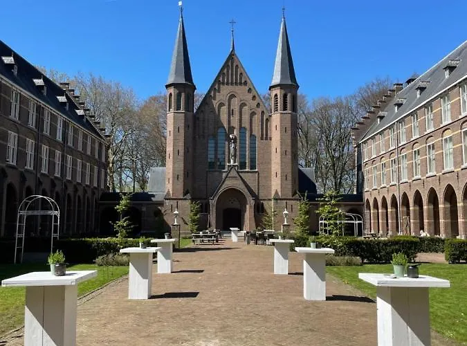 Hotel Bovendonk Business- & Eventlocatie 3*