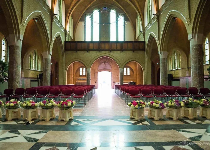 Bovendonk Business- & Eventlocatie Hotell 3*