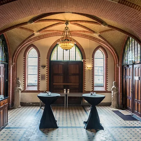 Bovendonk Business- & Eventlocatie فندق